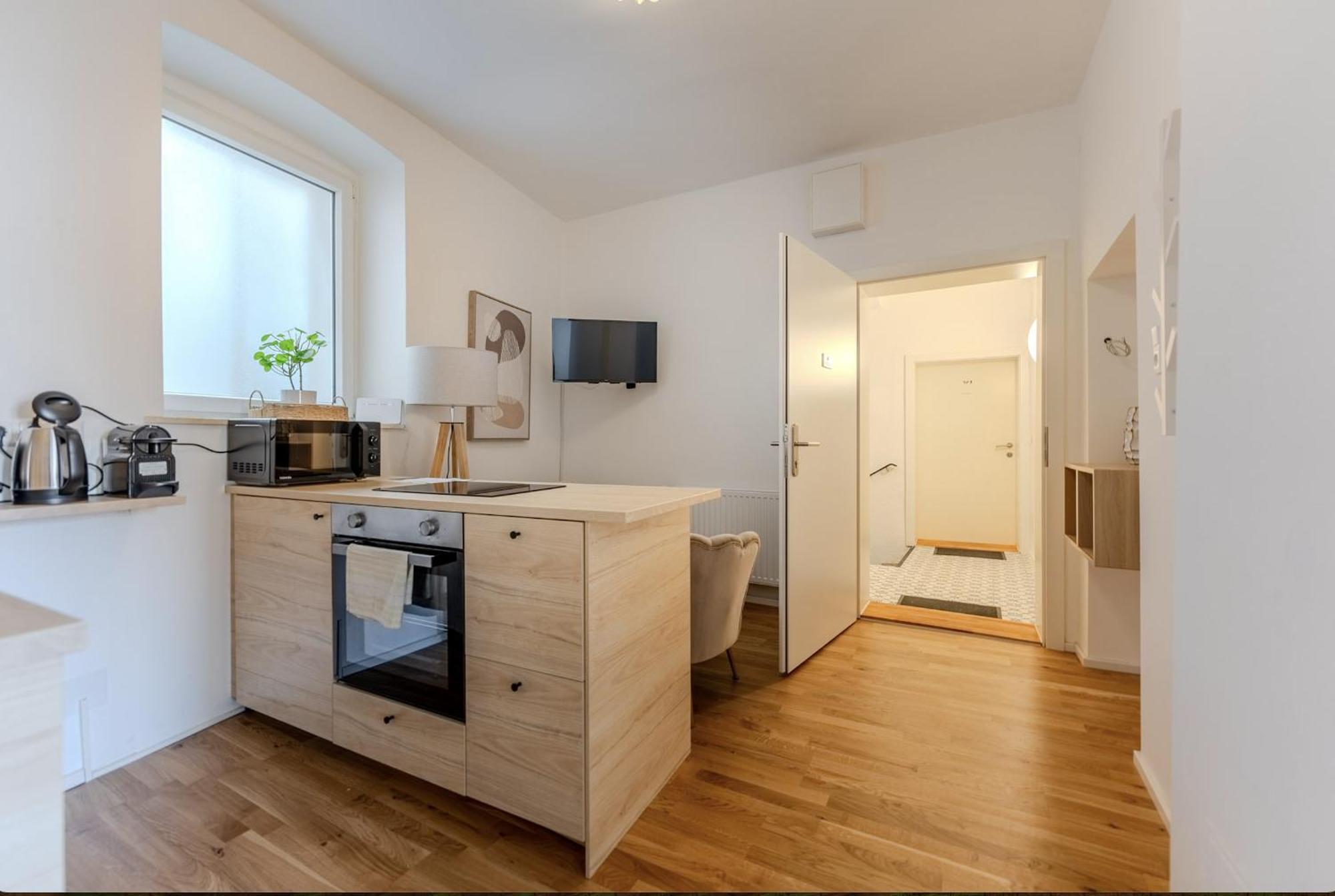 Urbansuite In Der Innenstadt Кремс-ан-дер-Донау Екстер'єр фото
